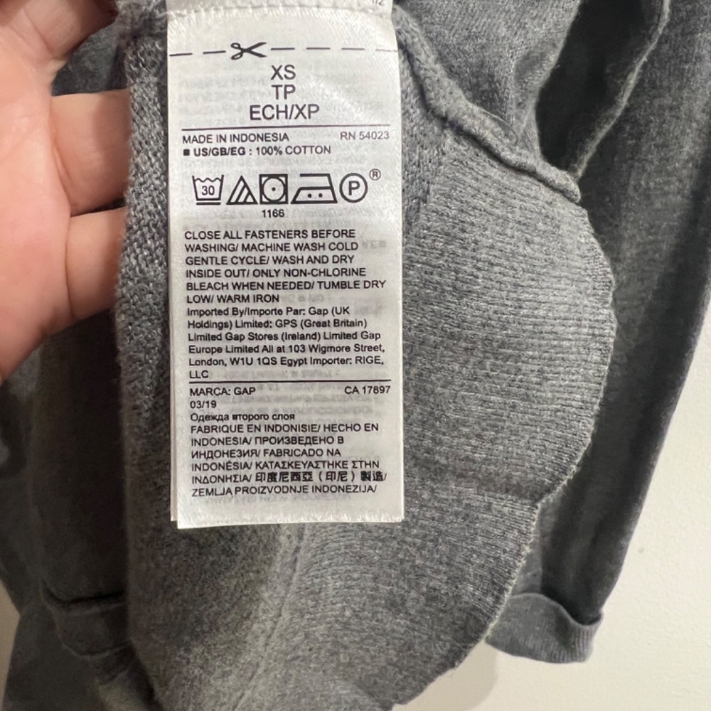 Gap basic knit sweater - Picture 4 of 4